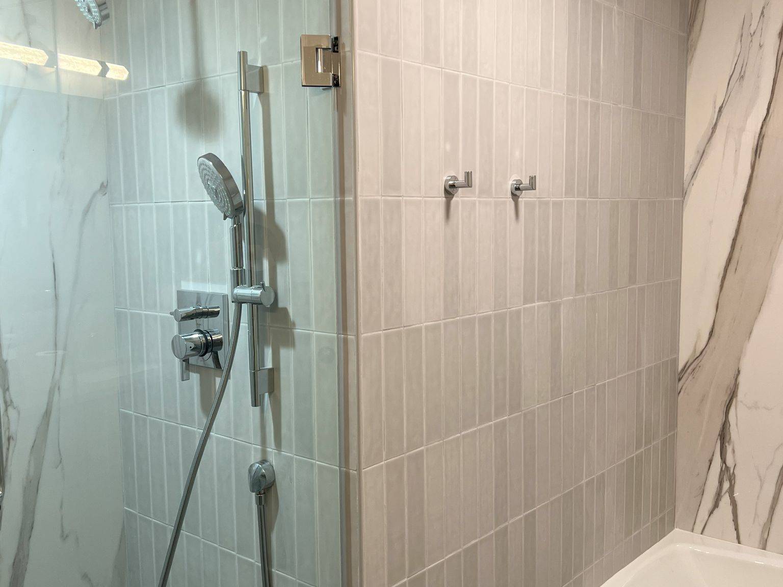 Gray Shower Comfort | Adex USA