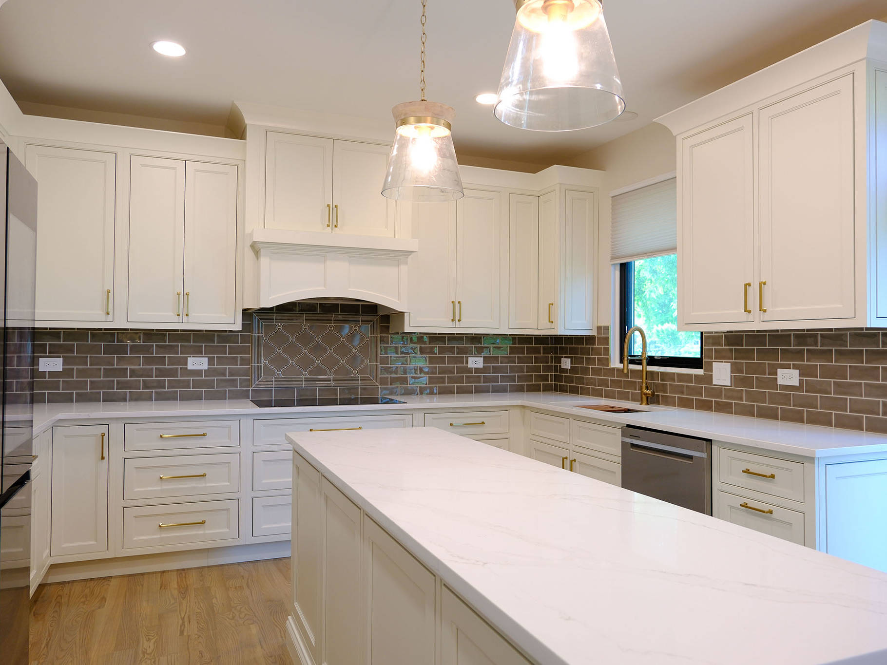 Studio Graystone Kitchen: A Refined Focal Point | Adex USA